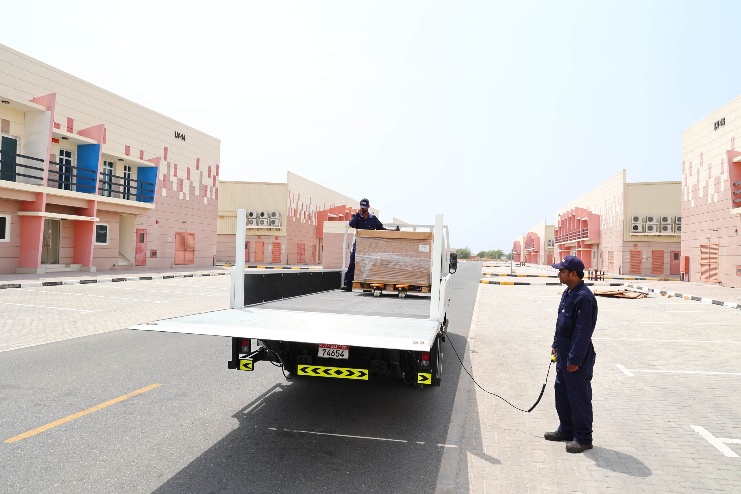tail lift uae
